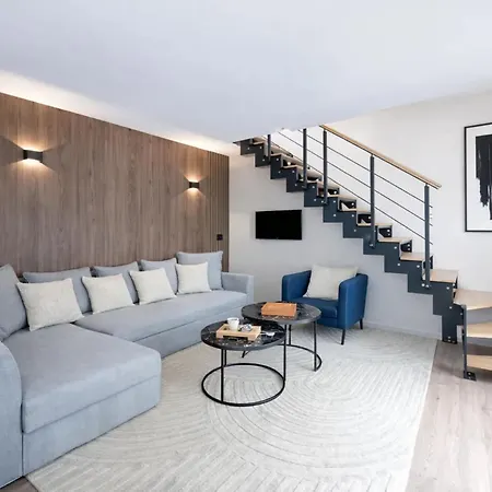 شقة Stunning Duplex - Eiffel Tower & Trocadero *