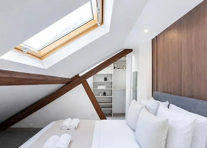 شقة Stunning Duplex - Eiffel Tower & Trocadero