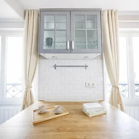 Stunning Duplex - Eiffel Tower & Trocadero *