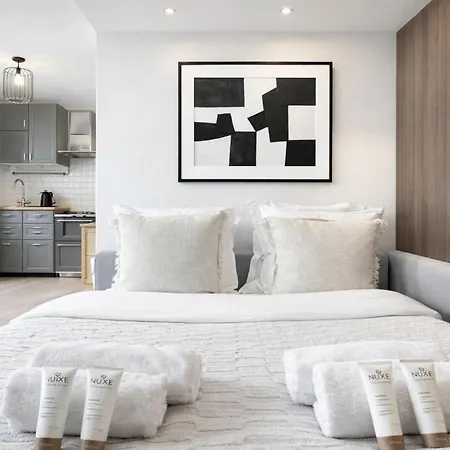 Stunning Duplex - Eiffel Tower & Trocadero